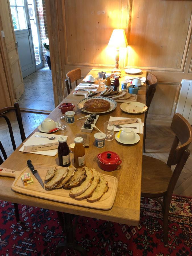 Bed and Breakfast A L'Ecole Buissonniere Honfleur Exterior foto